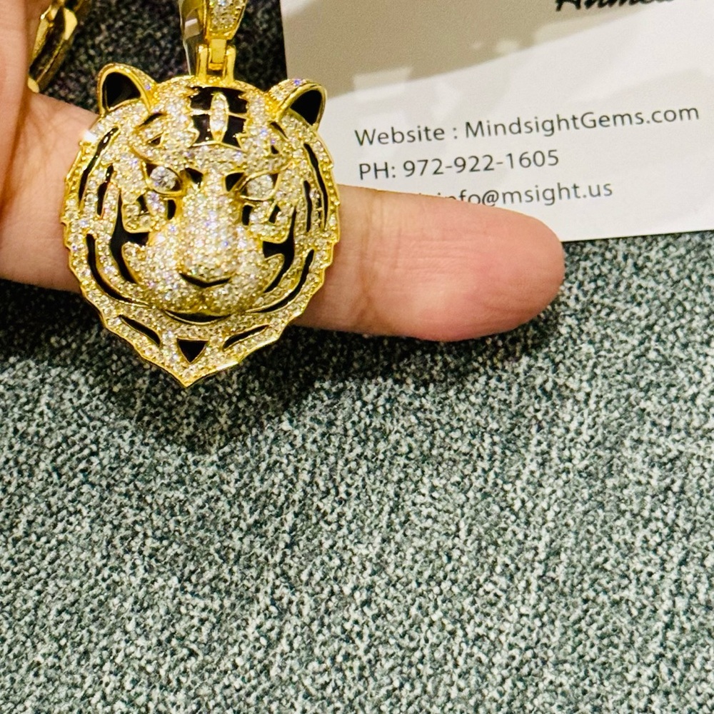 4 cttw VVS GRA Certified Lion Diamond Pendant, Custom made Moissanite Men Charm - Picture 4 of 8